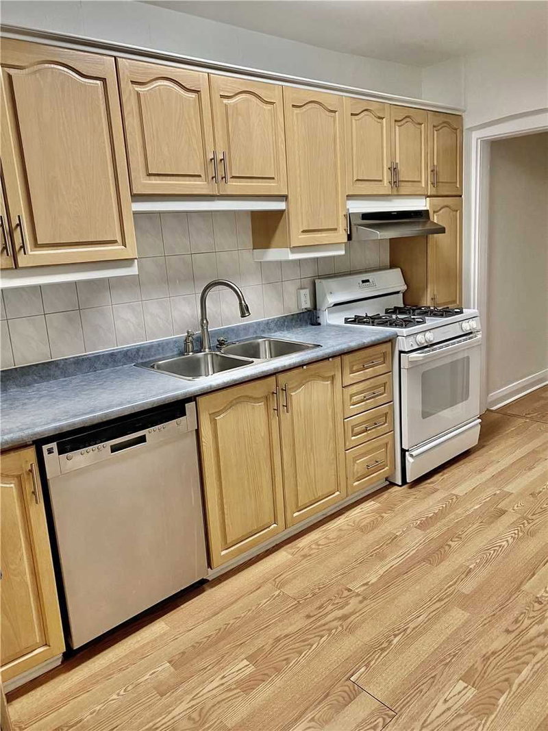 2 - 34 Brownville Ave, Toronto, M6N 4L3 | Image 2