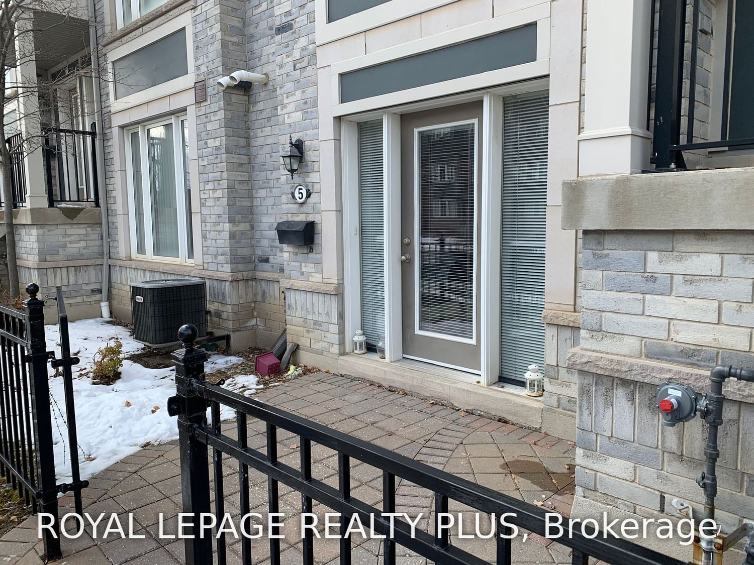 Townhouse leased at 5-3015 Destination Drive, Mississauga, Churchill Meadows, L5M 0P3 - MLS: W5914044