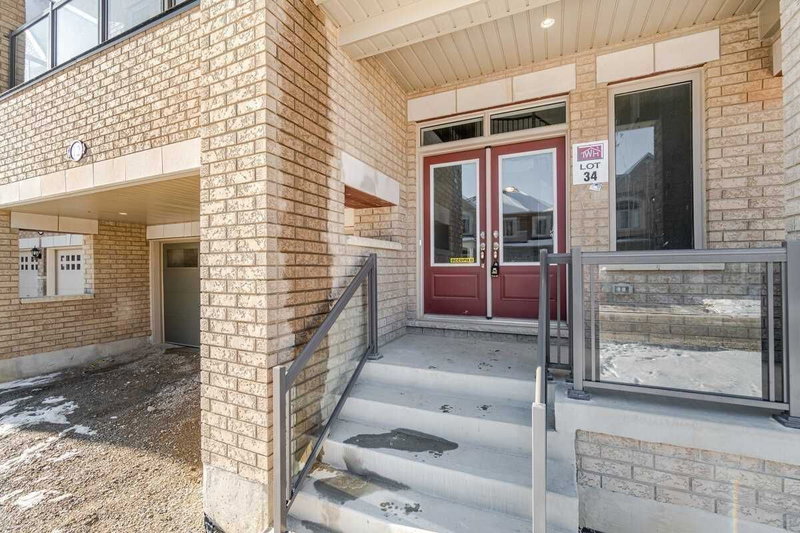 12 Junior Rd, Brampton, L7A 5J4 | Image 2