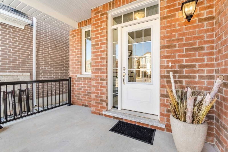 143 Yates Dr, Milton, L9E 1S7 | Image 2