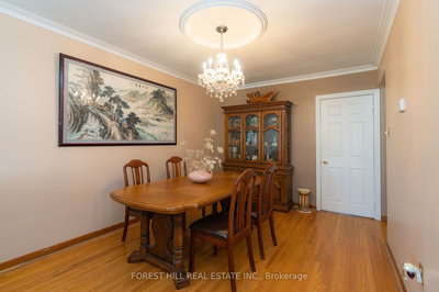 71 Buckland Road, Toronto, Ontario image-0-2