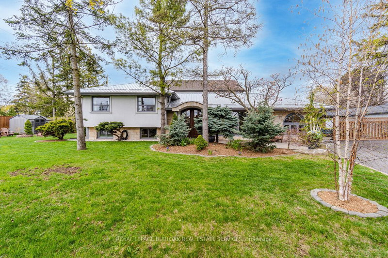 308 Third Line, Oakville, L6L 4A4 | Image 2