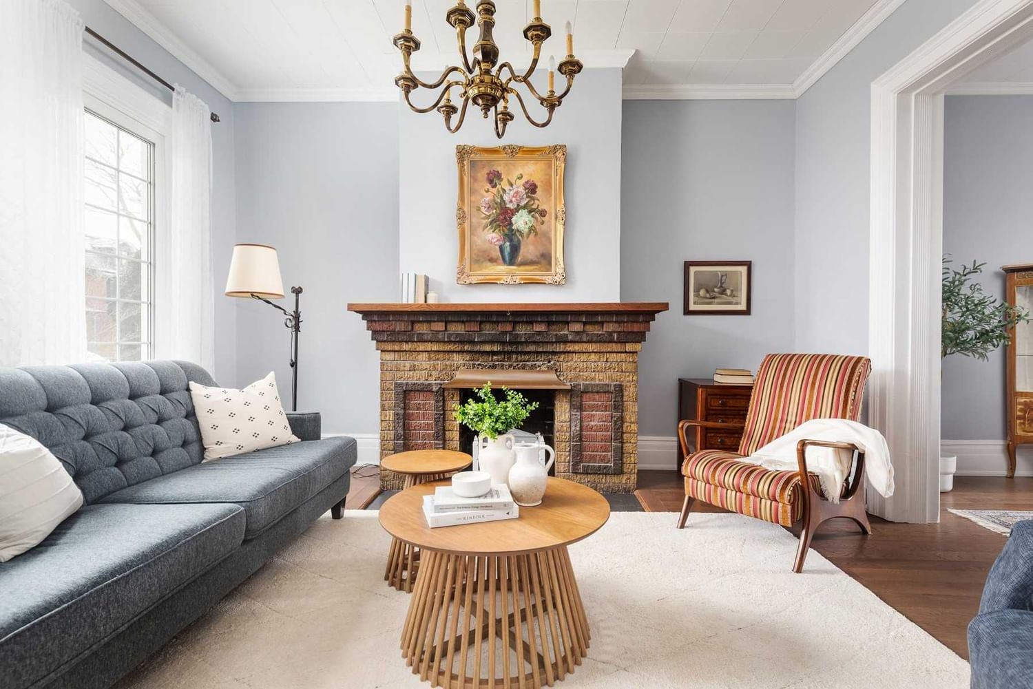 Listing Image 3