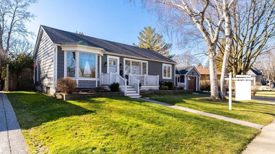 378 Strathallan Avenue, Burlington, Ontario image-0-1