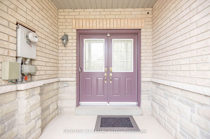 5183 Angel Stone Dr, Mississauga, L5M 0L5 | Image 3