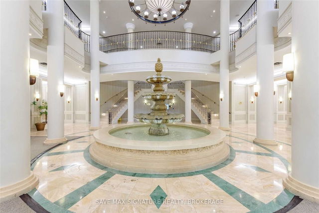 1502 - 35 Kingsbridge Garden Circle