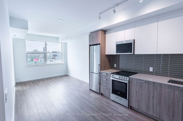 209 - 1791 st clair Avenue