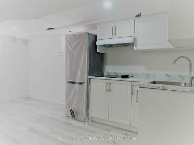 2 - 71 Thomas Street