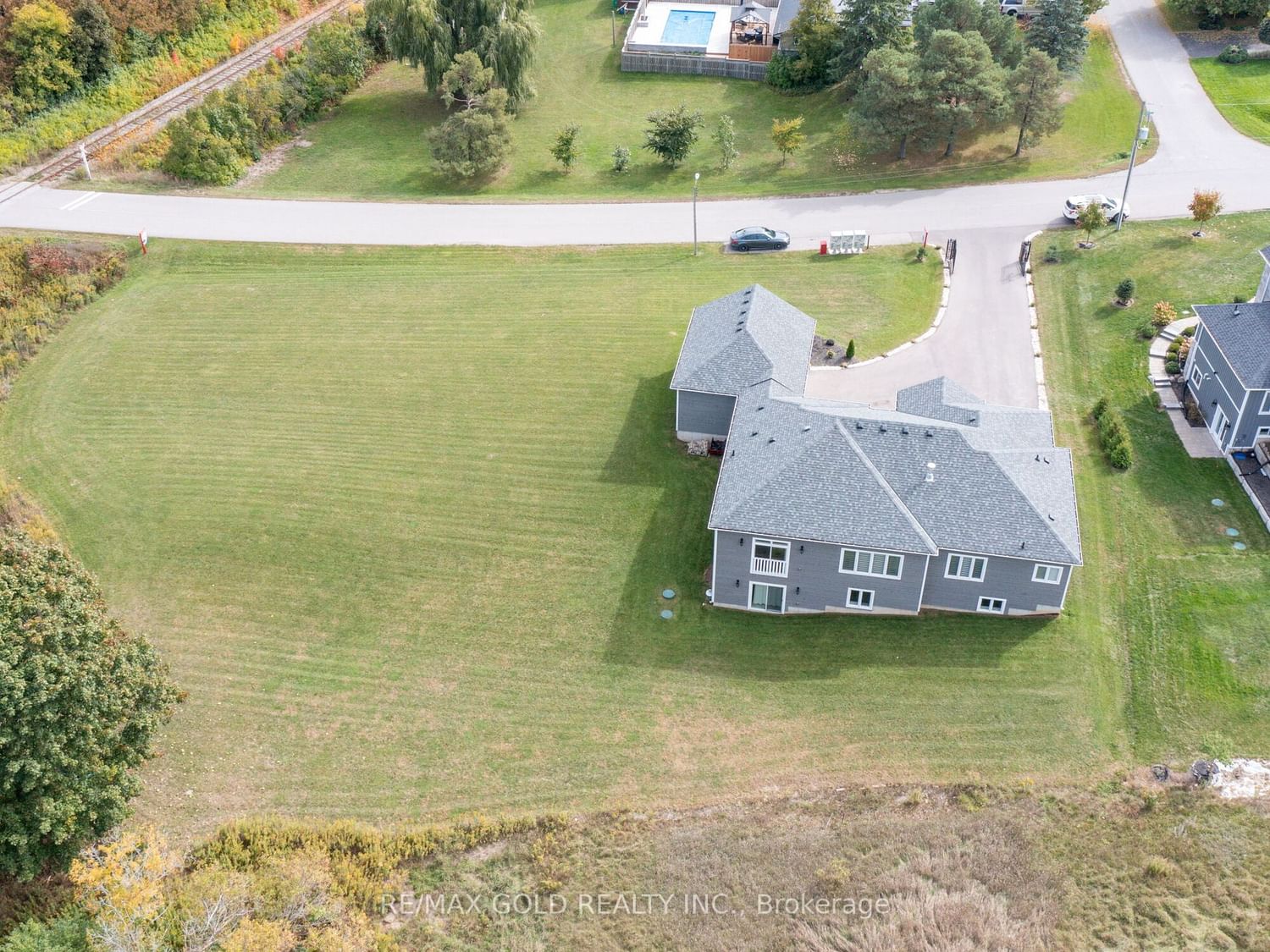 Listing Image 35