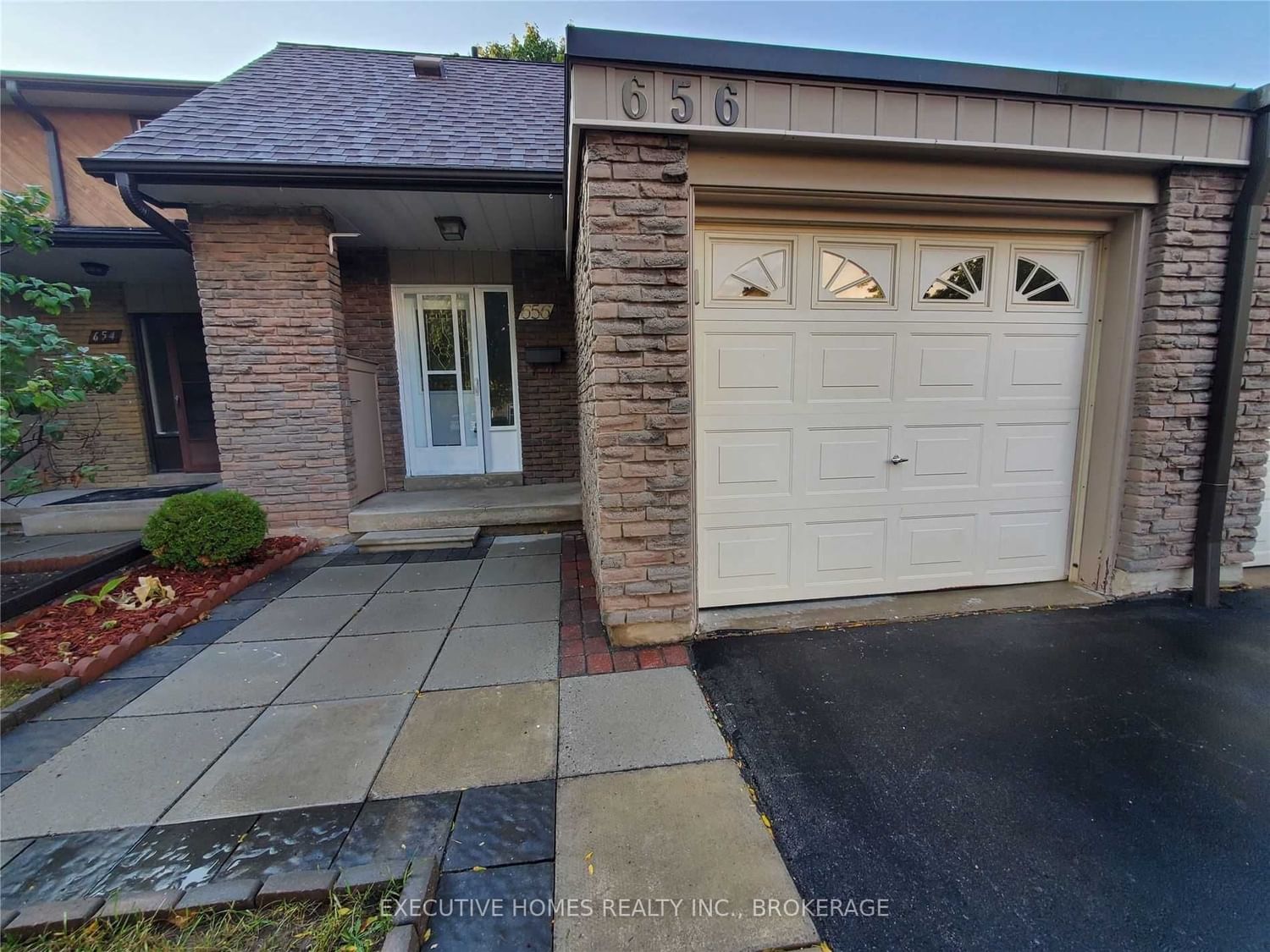 Townhouse leased at 656 Forestwood Crescent, Burlington, Appleby, L7L 4K5 - MLS: W5930717