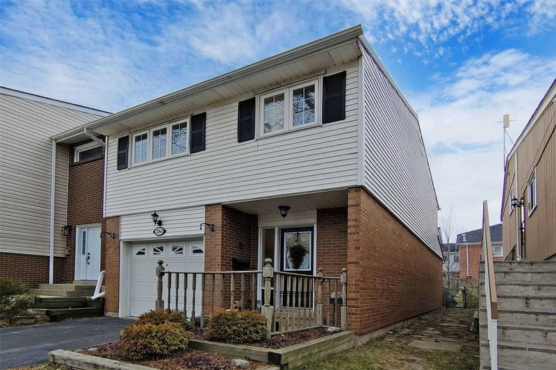 2064 Millway Gate, Mississauga, L5L 1R3 | Image 2