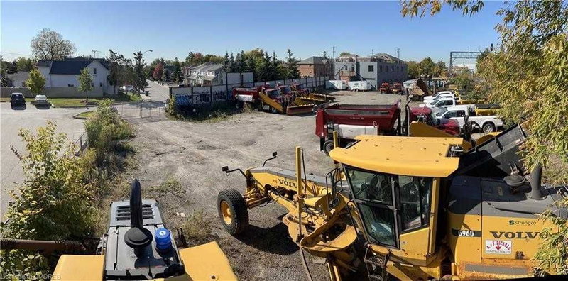 1 Whitlam Ave, Toronto, M8V2K2 | Image 3