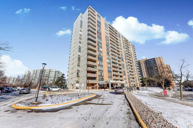 #811 - 40 Panorama Court