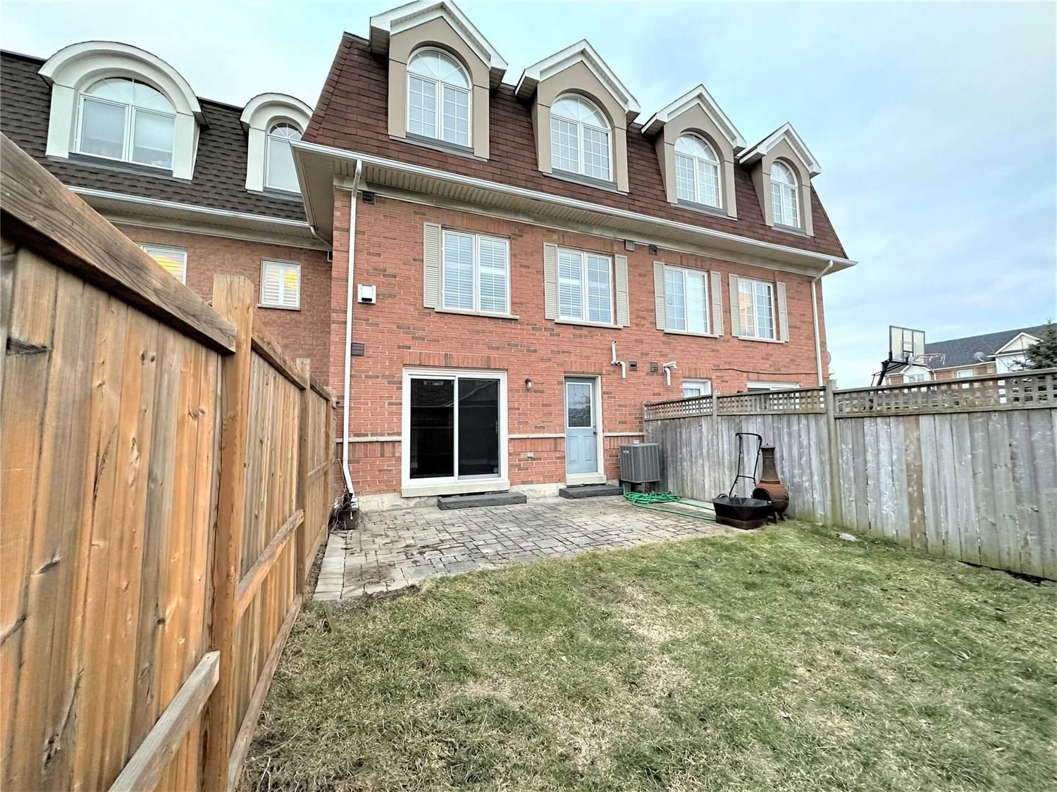 Listing Image 40