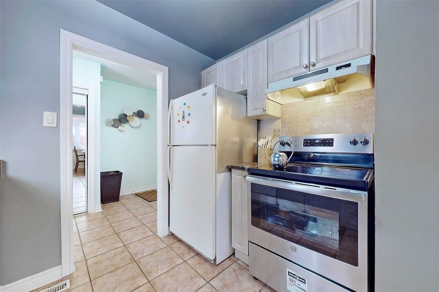 Listing Image 13