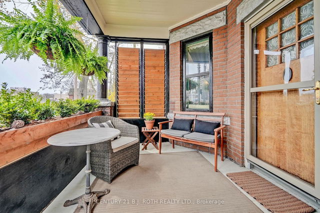 28 Edna Avenue