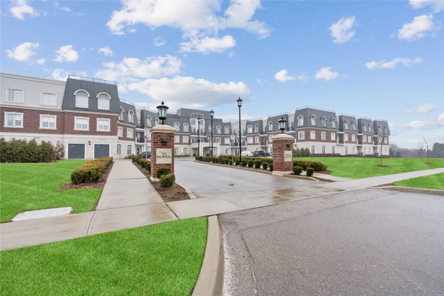 206 - 2300 Upper Middle Road W, Oakville | Terminated, W5944765 | Condos.ca