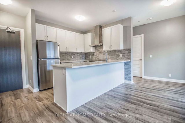 206 - 102 Grovewood Common Circle