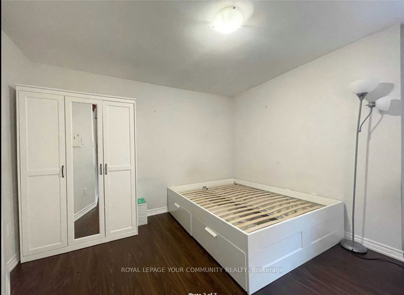 204 - 70 Melbourne Ave, Toronto, M6K 1K7 | Image 3
