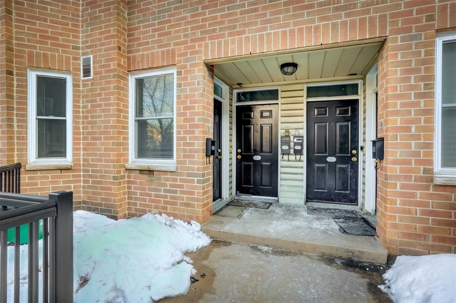 Townhouse sold at 34-760 Lawrence Avenue, Toronto, Yorkdale-Glen Park, M6A 3E7 - MLS: W5948447