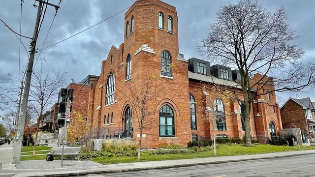 210 - 243 Perth Avenue