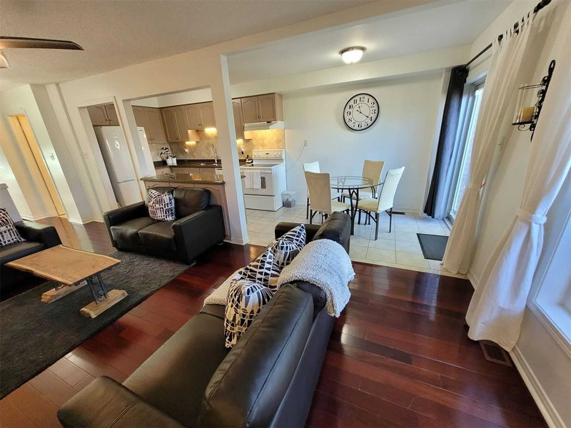 168 Twin Pines Cres, Brampton, L7A 1N2 | Image 3