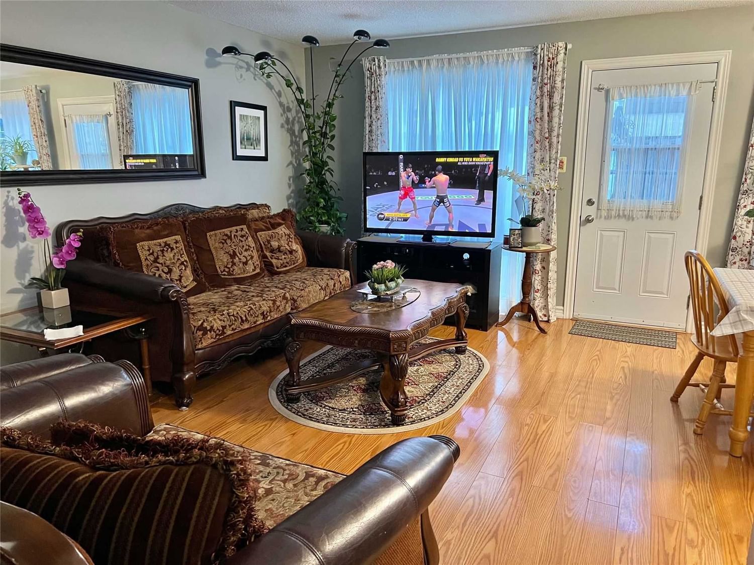 Listing Image 21