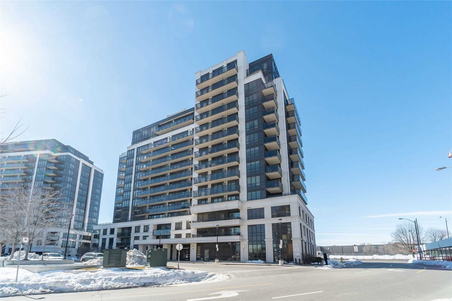 Condo sold at 304-55 De Boers Drive, Toronto, York University Heights, M3J 0G5 - MLS: W5955551