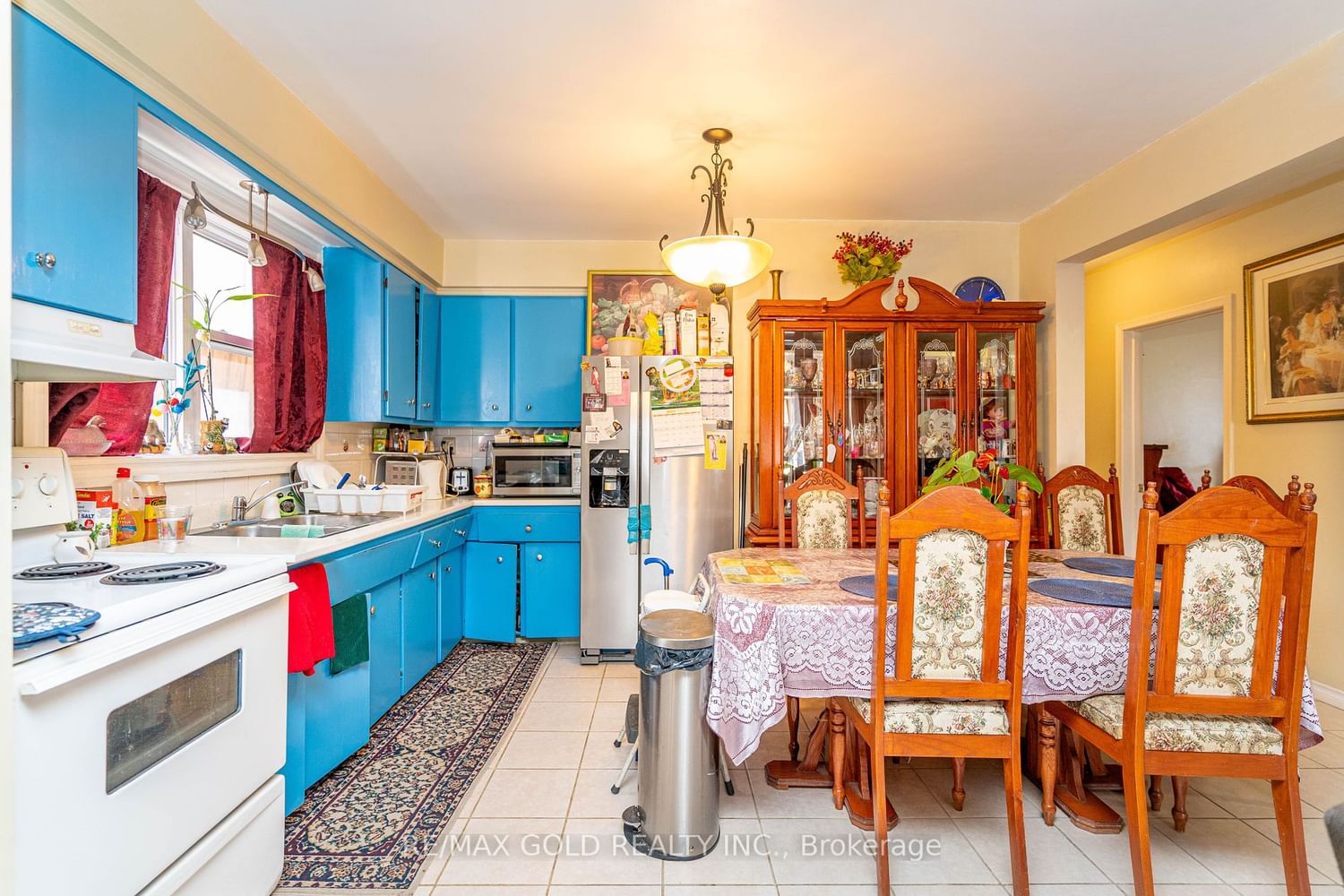 Listing Image 7