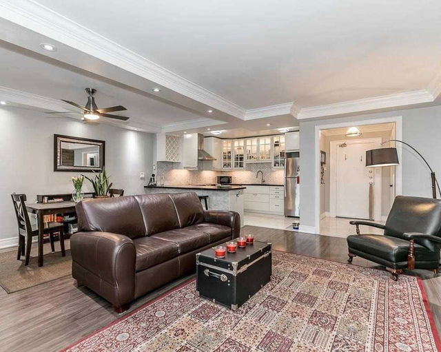 403 - 85 Emmett Avenue