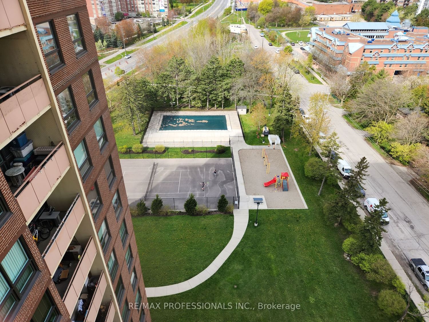 Listing Image 10