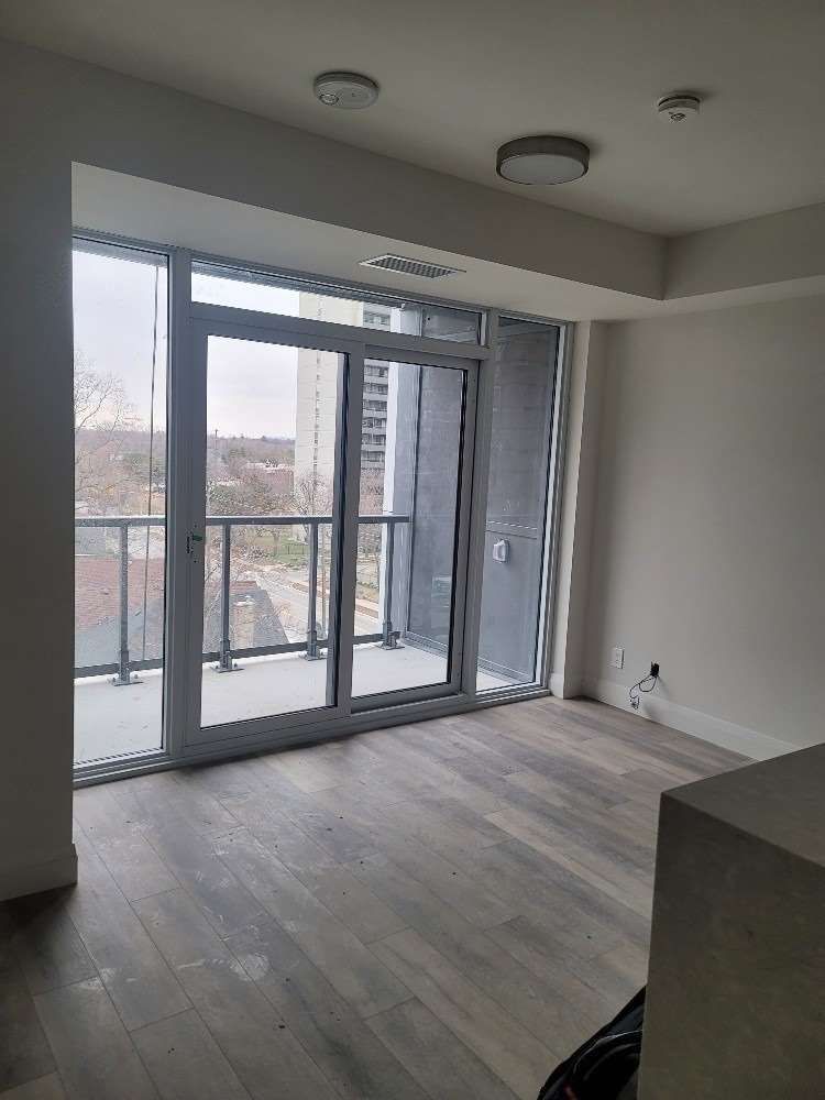 509 - 500 Brock Ave, Burlington, L7S 0A5 | Image 2