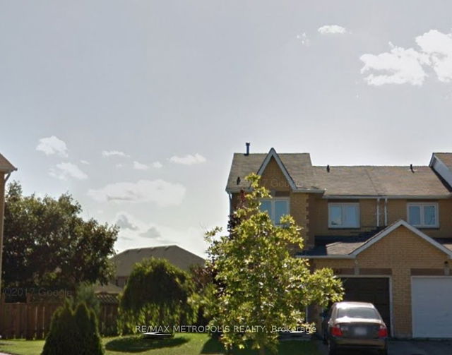 142 Howard Crescent