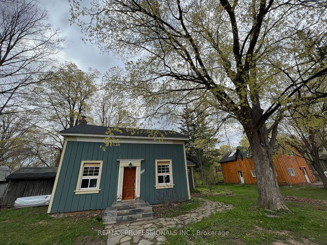 1133 Willow Lane