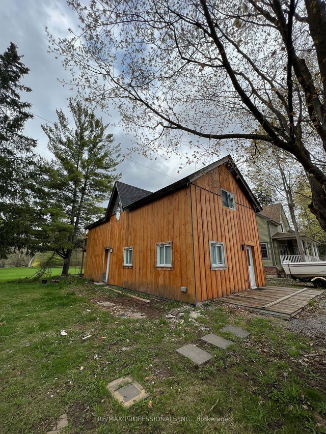 1133 Willow Lane