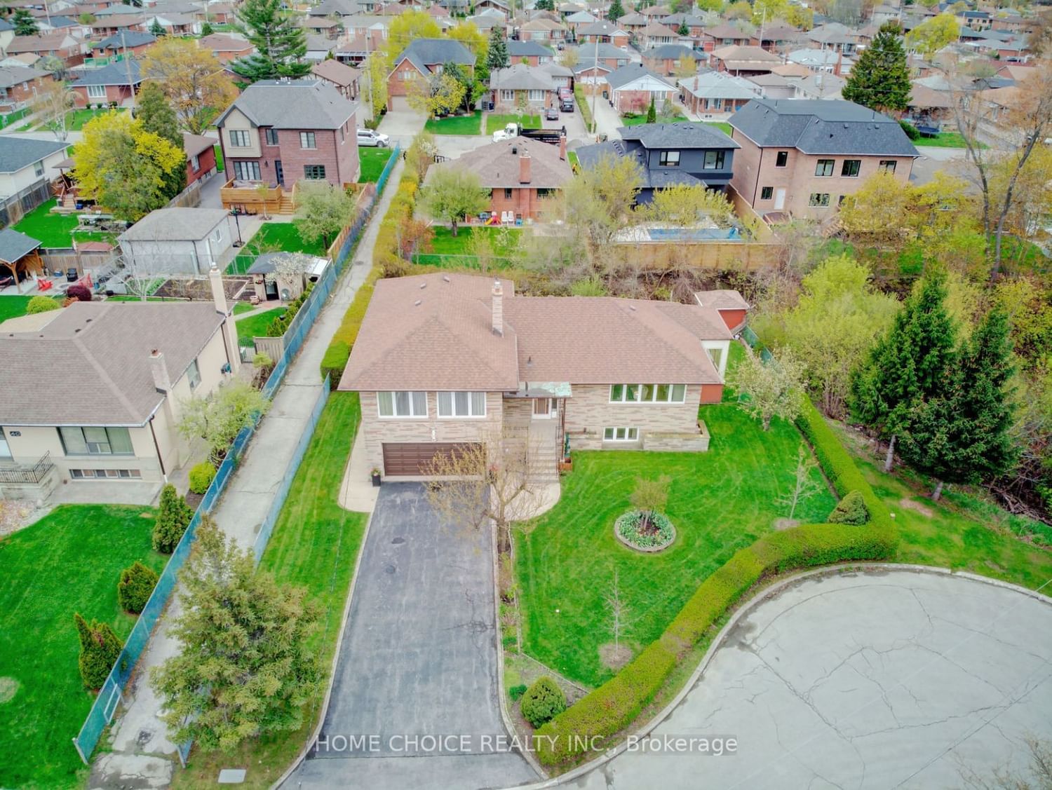 Listing Image 4