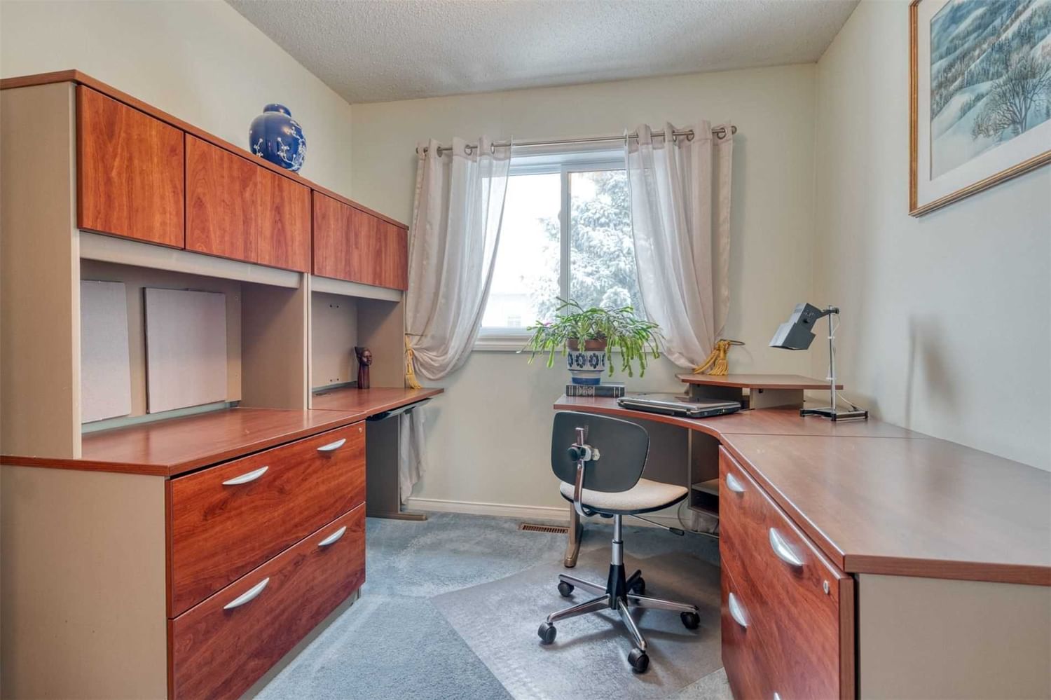 Listing Image 19