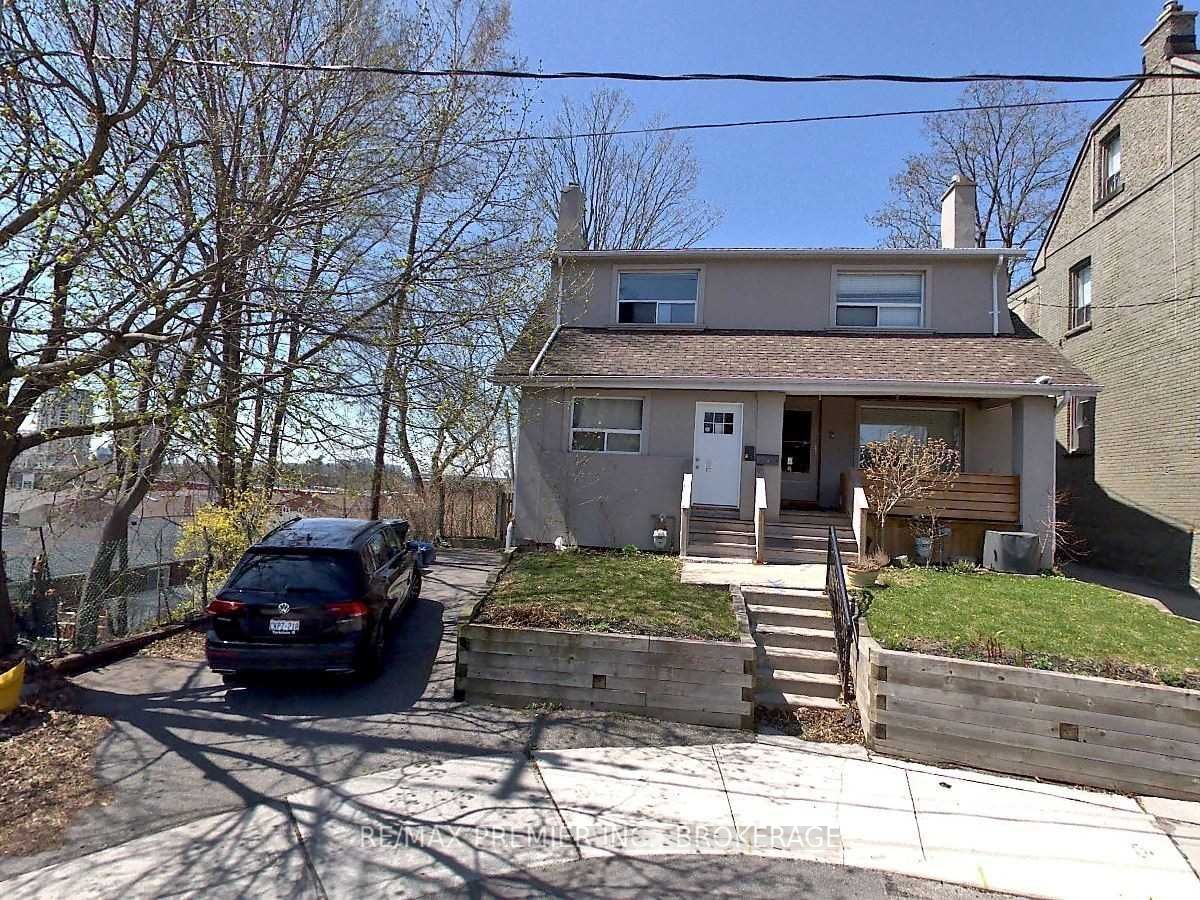Semi-Detached House sold at 2-2A Via Italia N/A, Toronto, Corso Italia-Davenport, M6H 3R2 - MLS: W5961995