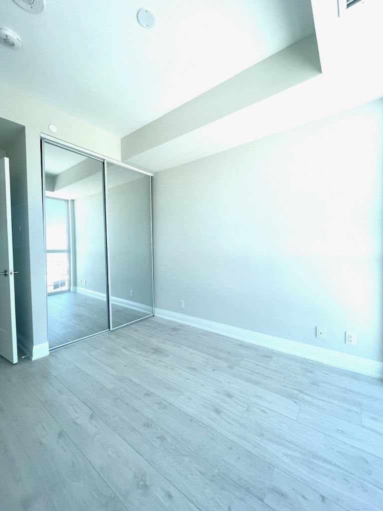 1804 - 15 Lynch St, Brampton, L6W 2Z8 | Image 3