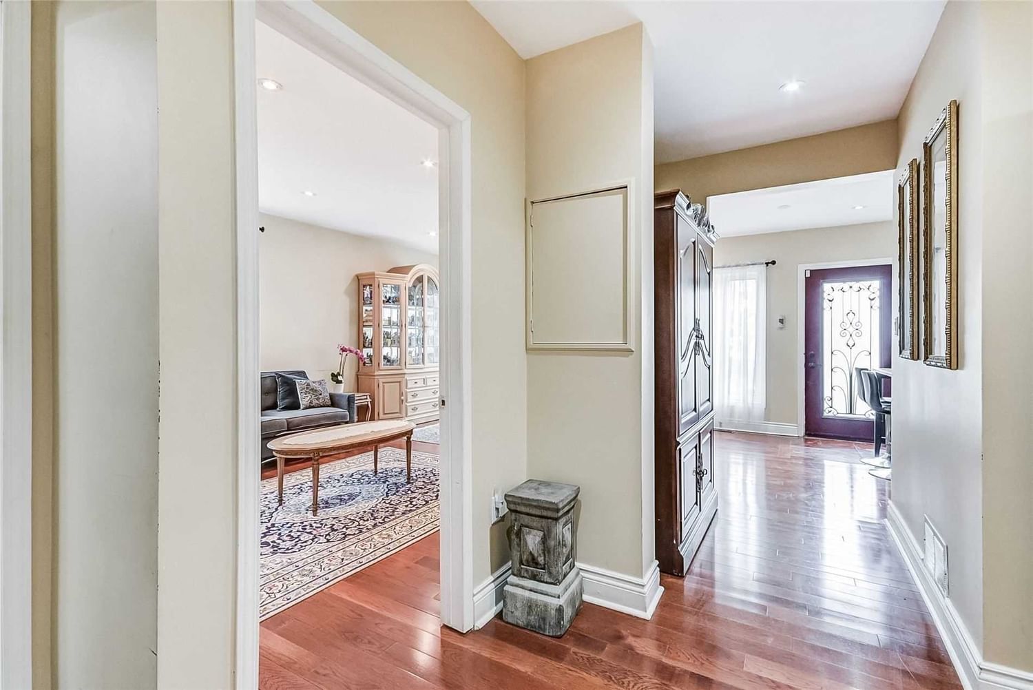 Listing Image 5