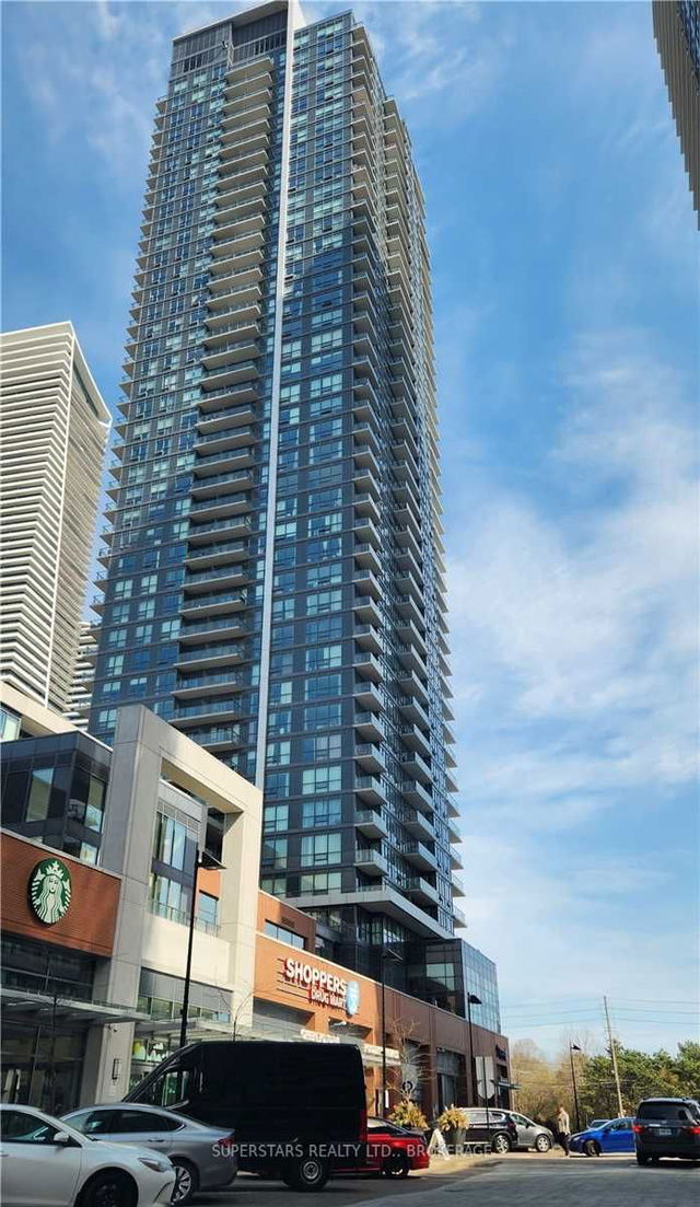 818 - 2200 Lake Shore Boulevard