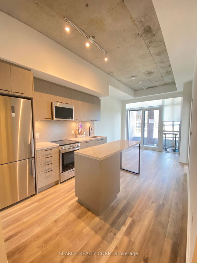 613 - 1808 St Clair Avenue