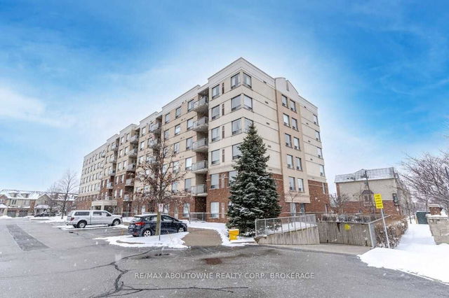 207 - 5070 Fairview Street