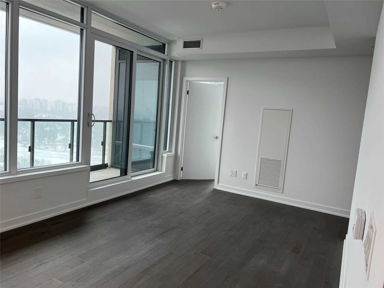 Condo leased at 4002-1926 Lake Shore Boulevard, Toronto, High Park-Swansea, M6S 1A1 - MLS: W5965967