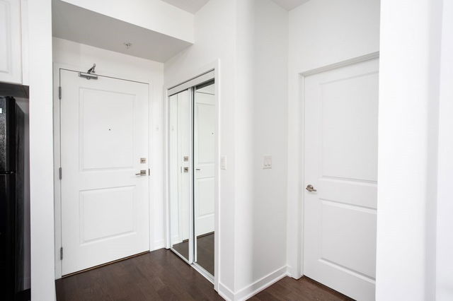307 - 5010 Corporate Drive
