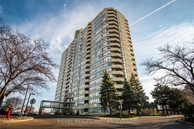 1003 - 700 Constellation Drive