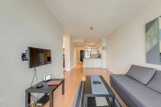 1607 - 388 Prince Of Wales Drive