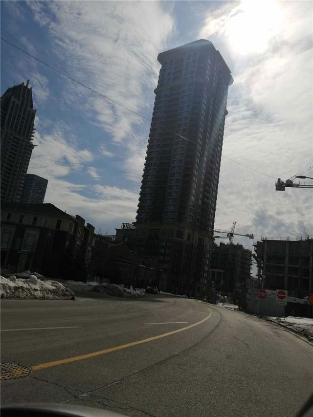 1609 - 385 Prince Of Wales Drive