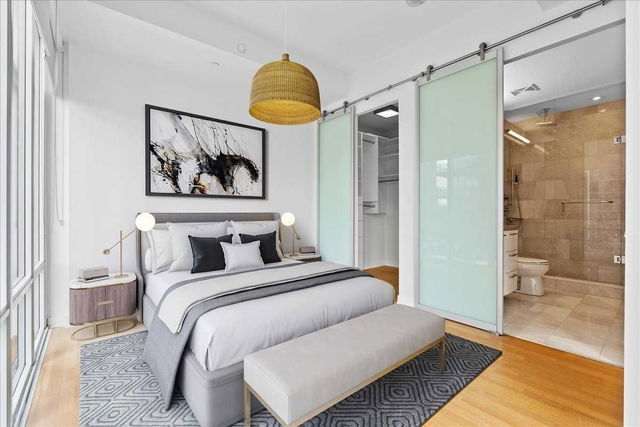 305 - 90 Park Lawn Road