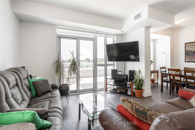 411 - 55 Speers Road